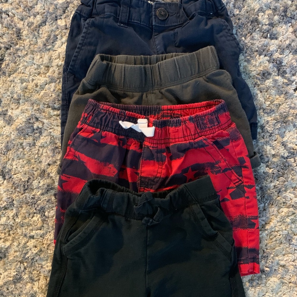 Lot of boys shorts 18-24 mo and 2T x4